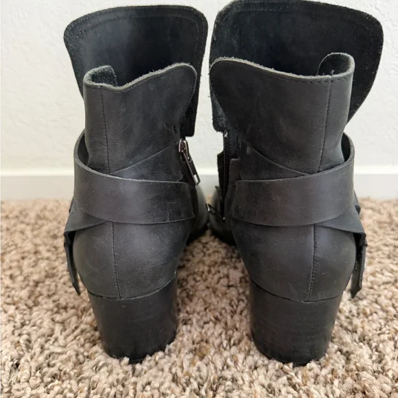 UGG Black Leather Ankle Booties - Picture 5 of 8